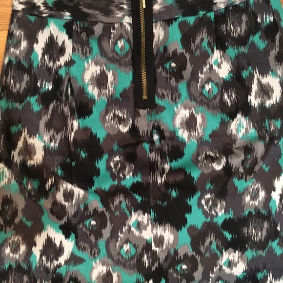 NWT Express Pencil Skirt Size 2 Black & Green/Blue - Picture 7 of 12